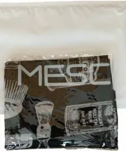 Gloednieuw ???? MESC Kappersmantel - Kappersschort - Kapmantel - Kapper - Kapperscape - Haar Knippen Thuis Of Salon - Volwassenen & Kinderen - 140 X 115cm - Zwart Wit Print ✔️ 15 Gloednieuw ???? MESC Kappersmantel - Kappersschort - Kapmantel - Kapper - Kapperscape - Haar Knippen Thuis Of Salon - Volwassenen & Kinderen - 140 X 115cm - Zwart Wit Print ✔️ -Jean Paul Gaultier Shop 550x433 4