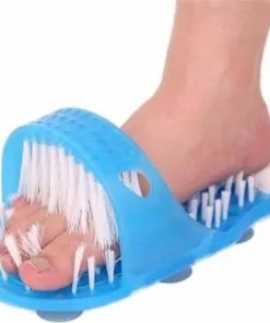 Goedkoop ???? LOUZIR Voeten Scrubber - Voetmassage - Massage Slipper - Voetscrub - Douche Scrub - Voet Schoonmaken - Borstel - Badkamer - Feet Wash Shower ???? -Jean Paul Gaultier Shop 550x515 6