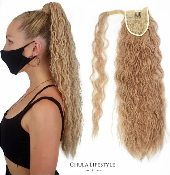 Nieuw ✨ Chula Lifestyle Paardenstaart Haar Extension Blond Lang Krullend Golvend 56 Cm - Ponytail Extensions Blond Long Curly Wavy 22 Inch ???? 1 Nieuw ✨ Chula Lifestyle Paardenstaart Haar Extension Blond Lang Krullend Golvend 56 Cm - Ponytail Extensions Blond Long Curly Wavy 22 Inch ????