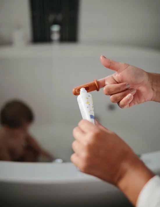 Beste deal ???? Mushie Finger Toothbrush Cambridge Blue/Sand - Vingertandenborstel Baby - 2 Stuks Per Verpakking - Tandenborstel Siliconen ???? 4 Beste deal ???? Mushie Finger Toothbrush Cambridge Blue/Sand - Vingertandenborstel Baby - 2 Stuks Per Verpakking - Tandenborstel Siliconen ???? - Afbeelding 4